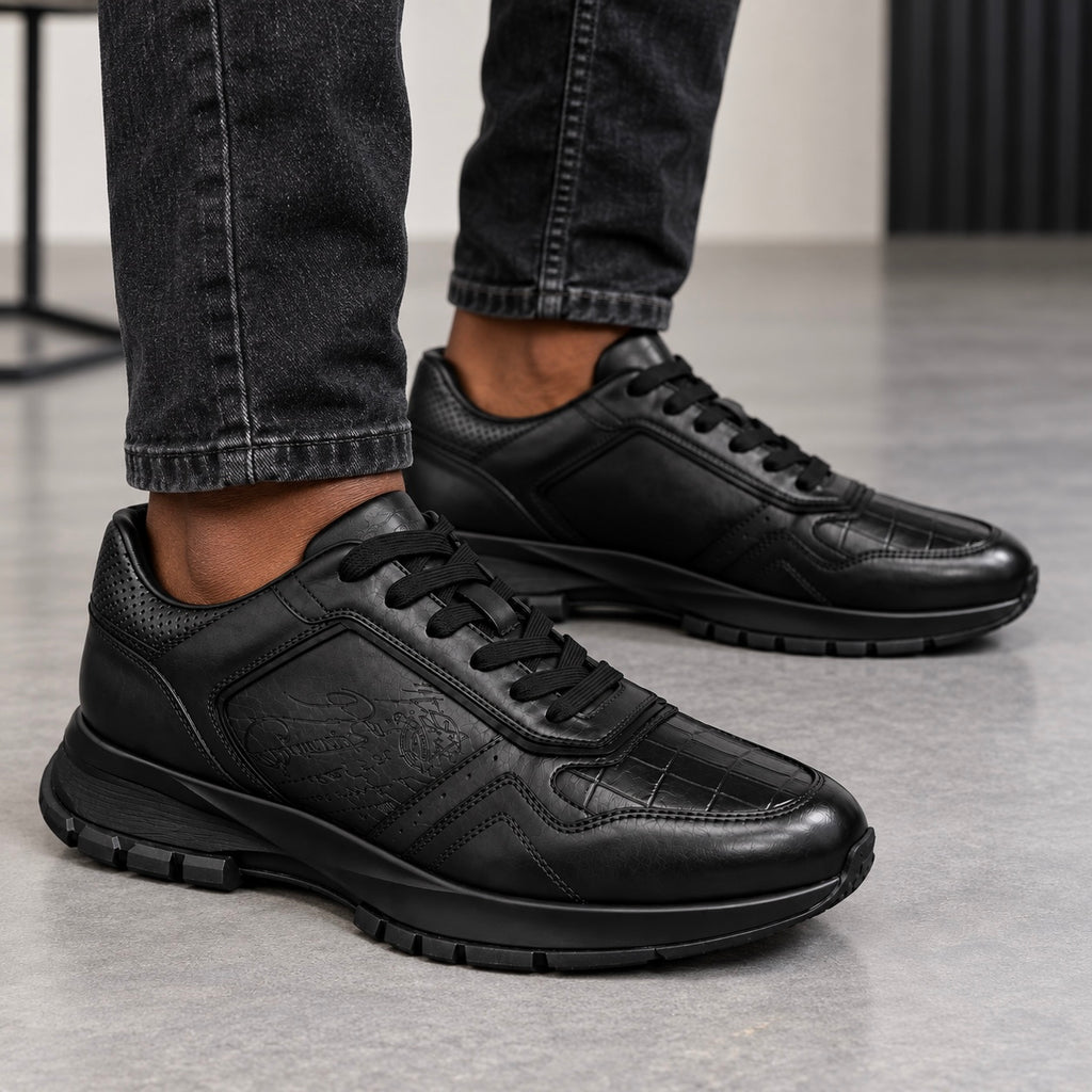 Sneaker Noir croco cuir semelle noire
