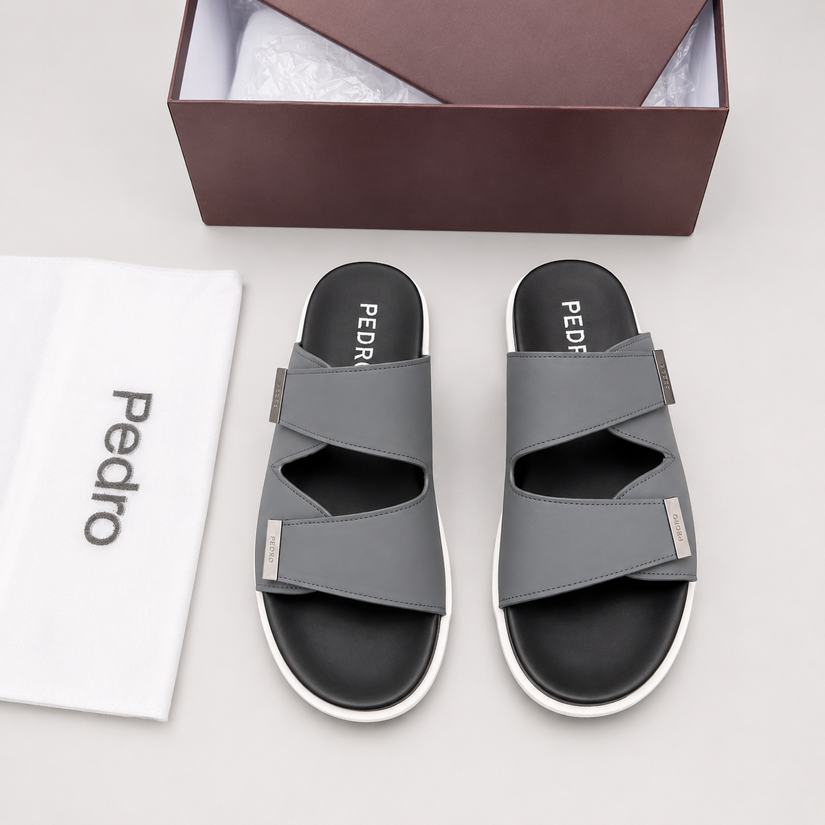 Mules Homme à Bandes Croisées Gris-Noir